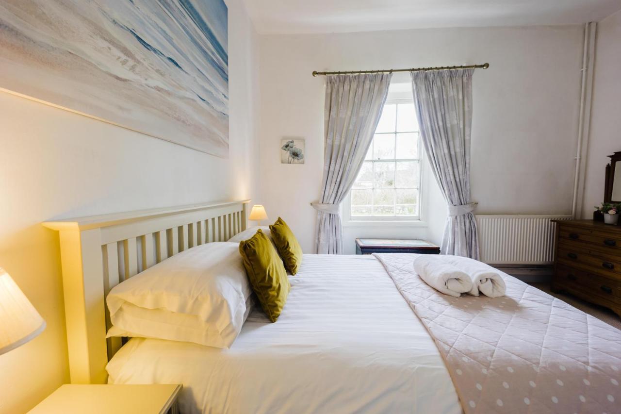 May Tree Cottage Manorbier 5 Mins From The Beach Sleeps 4 Εξωτερικό φωτογραφία