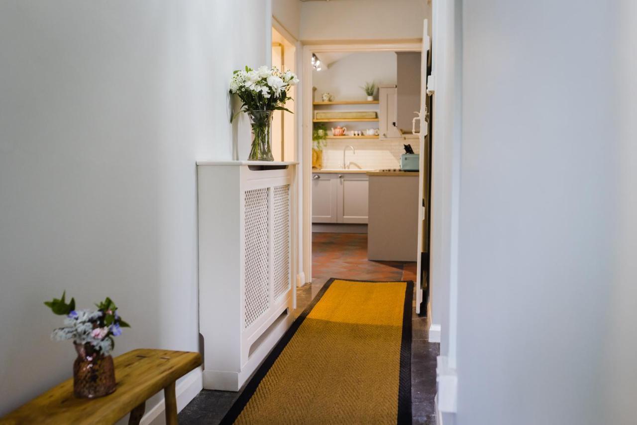 May Tree Cottage Manorbier 5 Mins From The Beach Sleeps 4 Εξωτερικό φωτογραφία