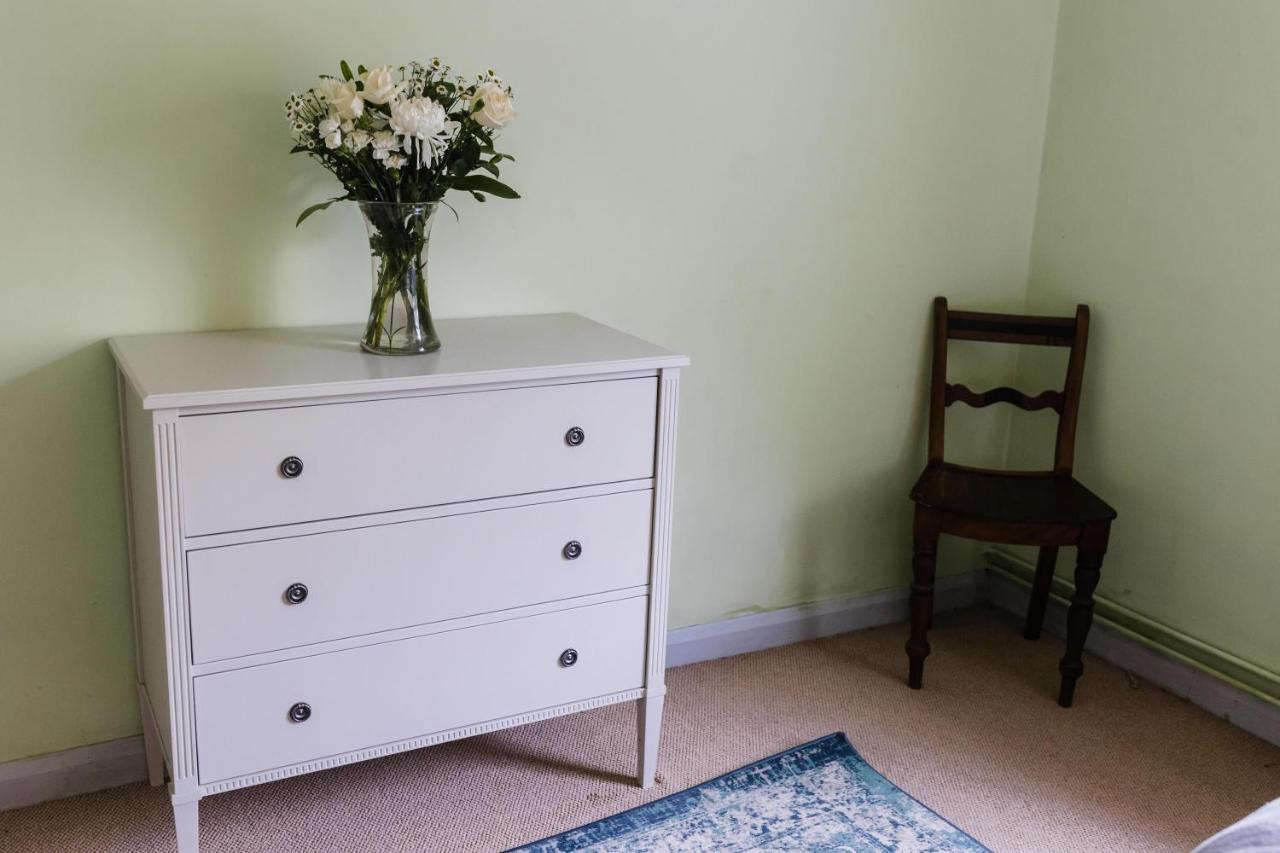 May Tree Cottage Manorbier 5 Mins From The Beach Sleeps 4 Εξωτερικό φωτογραφία