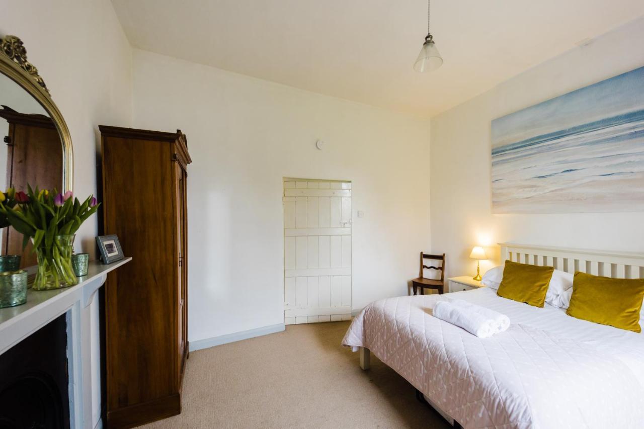 May Tree Cottage Manorbier 5 Mins From The Beach Sleeps 4 Εξωτερικό φωτογραφία